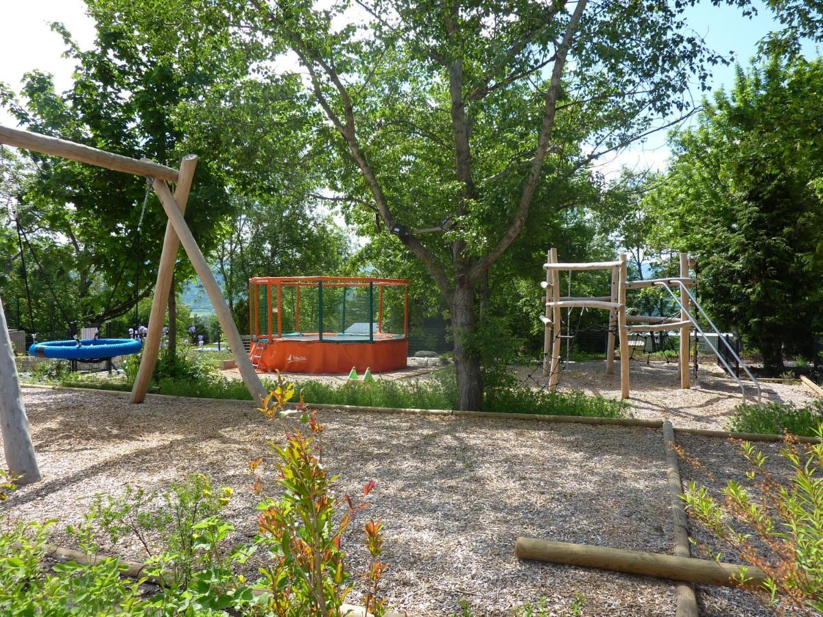 Domaine Napoleon Hotel Гап Екстериор снимка