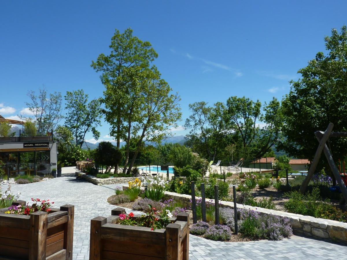 Domaine Napoleon Hotel Гап Екстериор снимка